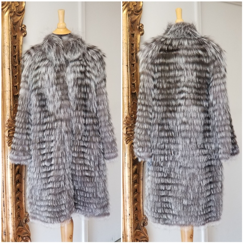 $1695 Silver Fox on the Knitted Wool Blend Base